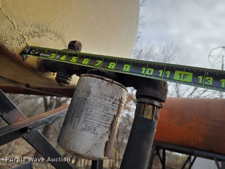 image for item ET5445 (2) fuel tanks