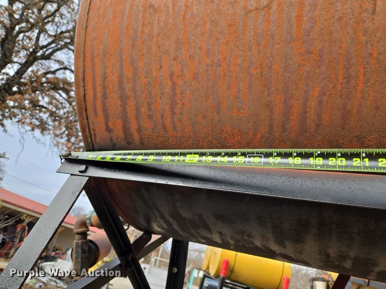 image for item ET5445 (2) fuel tanks