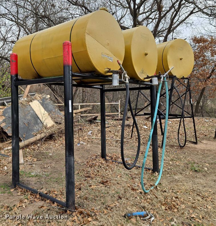 image for item ET5446 (2) fuel tanks