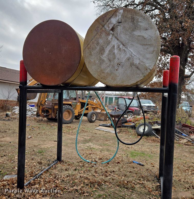 image for item ET5446 (2) fuel tanks