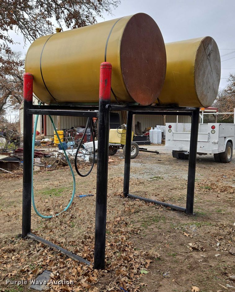 image for item ET5446 (2) fuel tanks