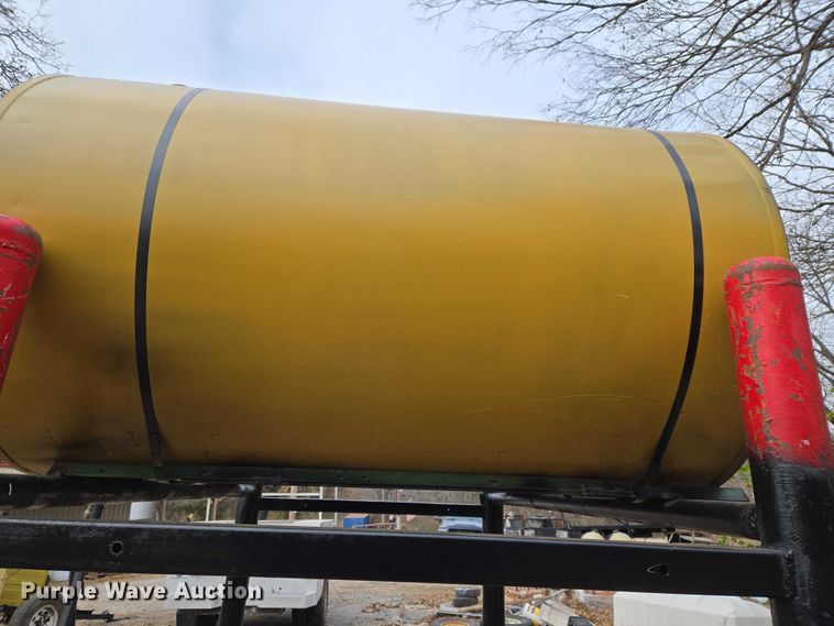 image for item ET5446 (2) fuel tanks