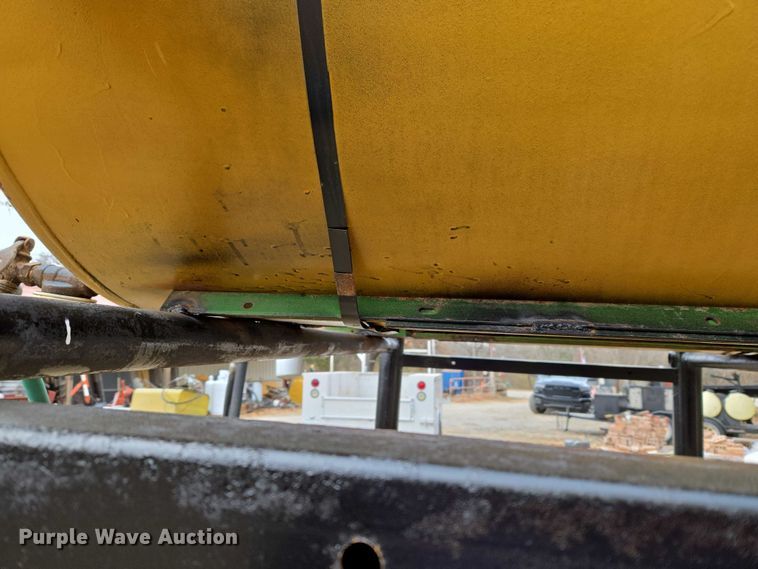 image for item ET5446 (2) fuel tanks