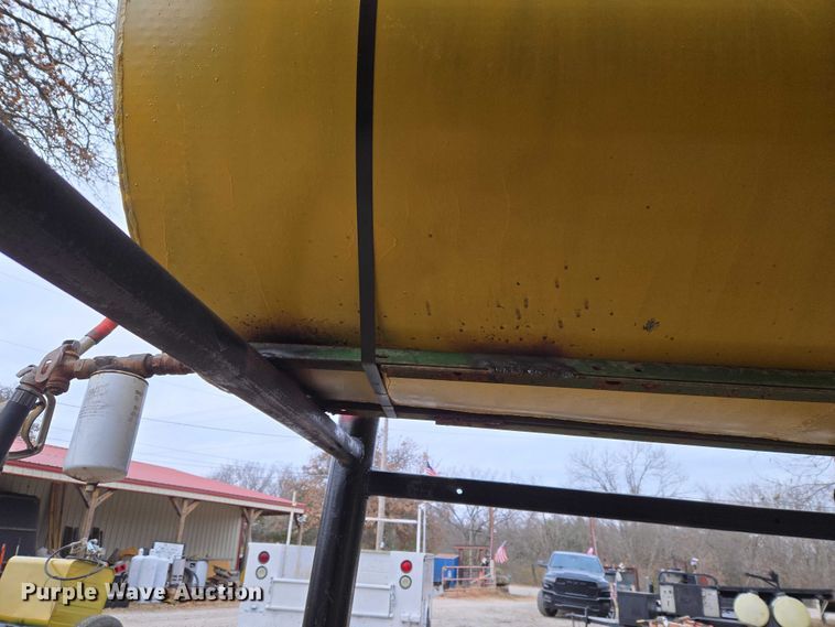 image for item ET5446 (2) fuel tanks