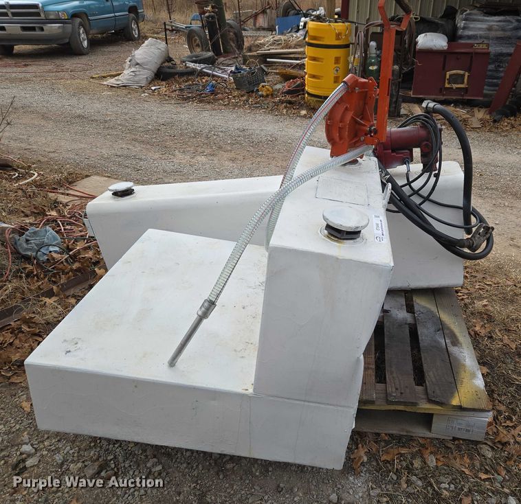 image for item ET5449 (2) fuel tanks