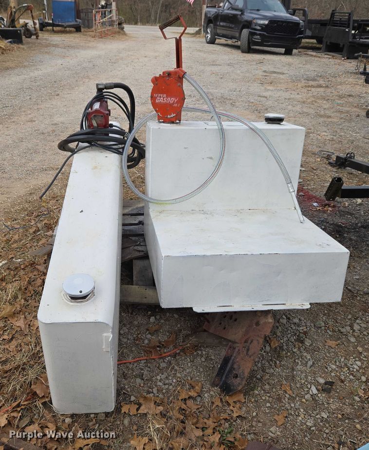 image for item ET5449 (2) fuel tanks