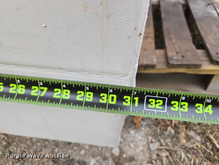 image for item ET5449 (2) fuel tanks