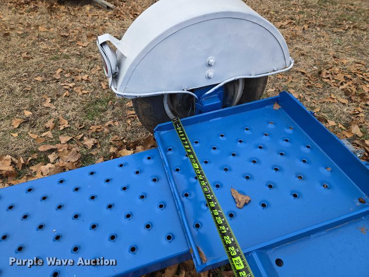 image for item ET5458 Shop built car dolly