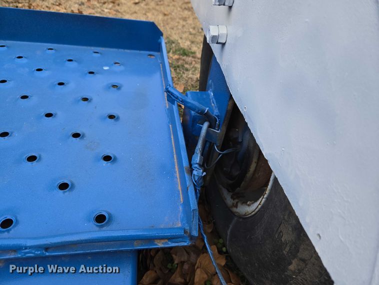 image for item ET5458 Shop built car dolly