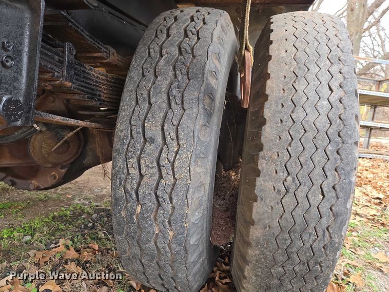 image for item ET5460 Shop Built utility trailer