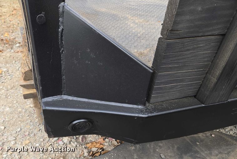 image for item ET5461 CM flatbed pickup bed