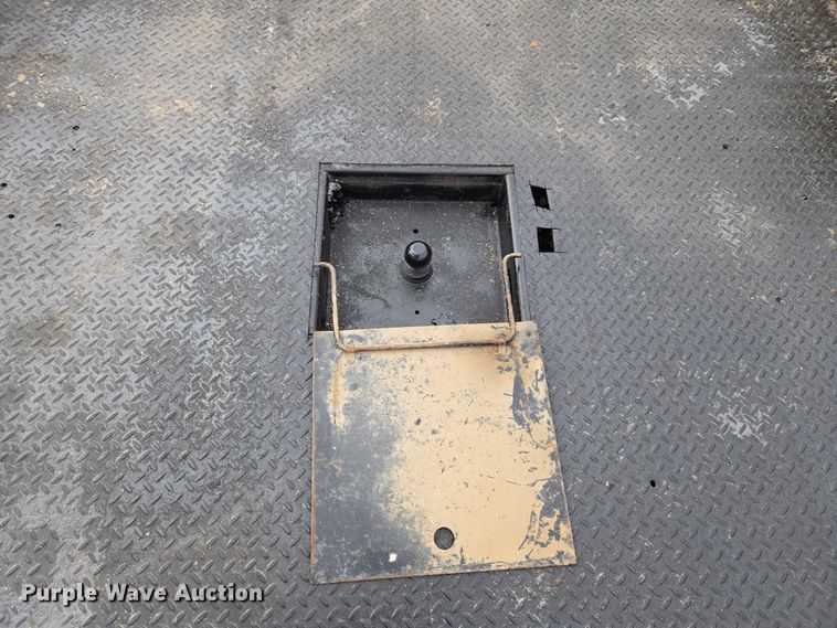 image for item ET5461 CM flatbed pickup bed