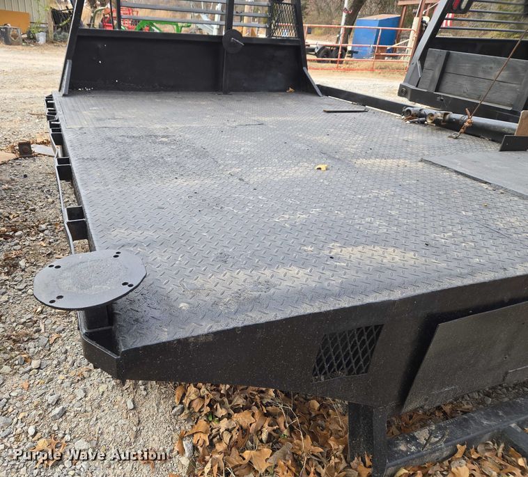 image for item ET5462 Flatbed pickup bed