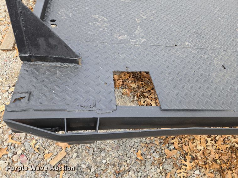 image for item ET5463 Flatbed pickup bed