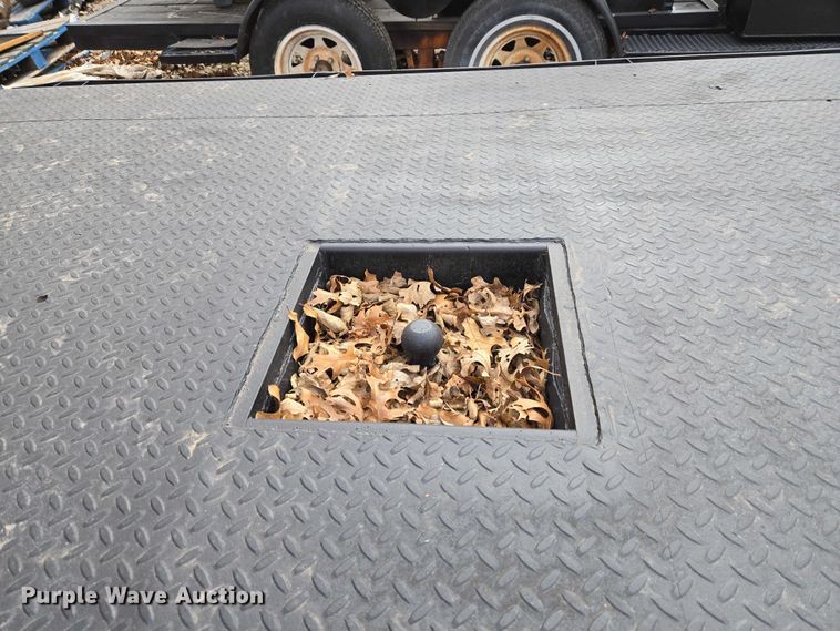 image for item ET5463 Flatbed pickup bed