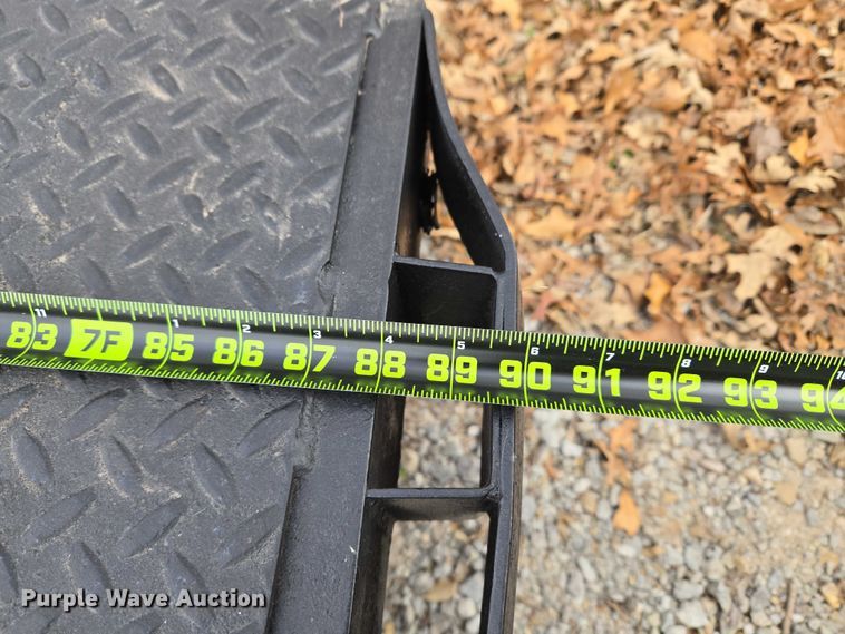 image for item ET5463 Flatbed pickup bed