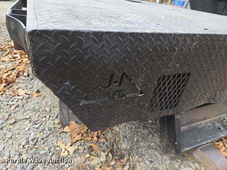 image for item ET5463 Flatbed pickup bed