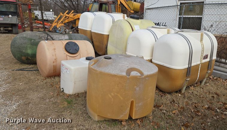 image for item ET5467 Poly tanks