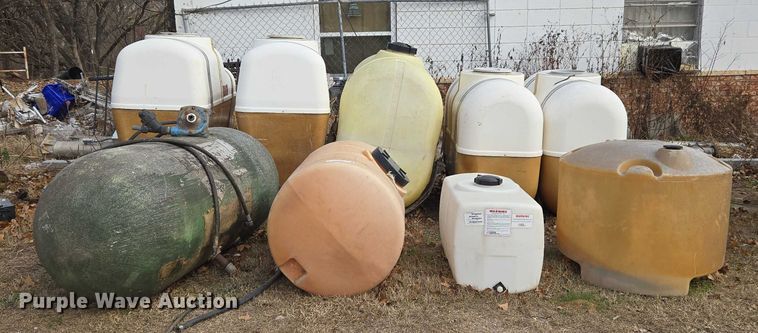 image for item ET5467 Poly tanks