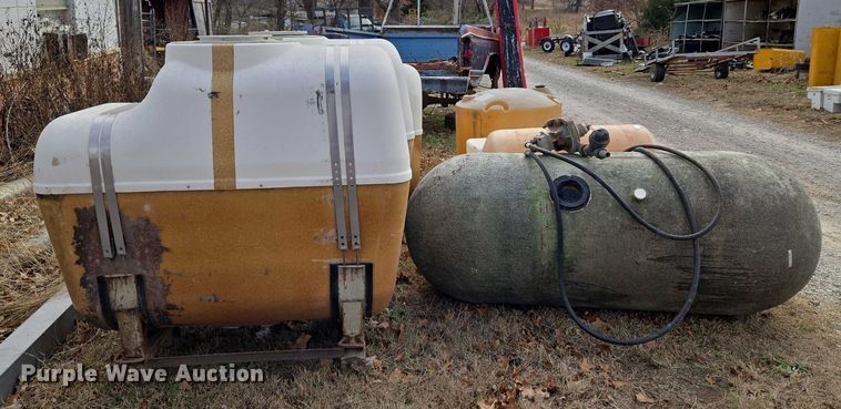 image for item ET5467 Poly tanks