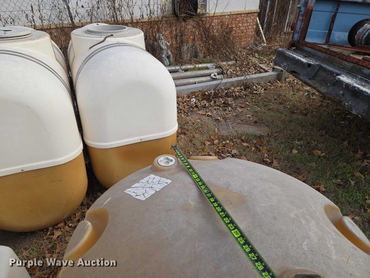 image for item ET5467 Poly tanks