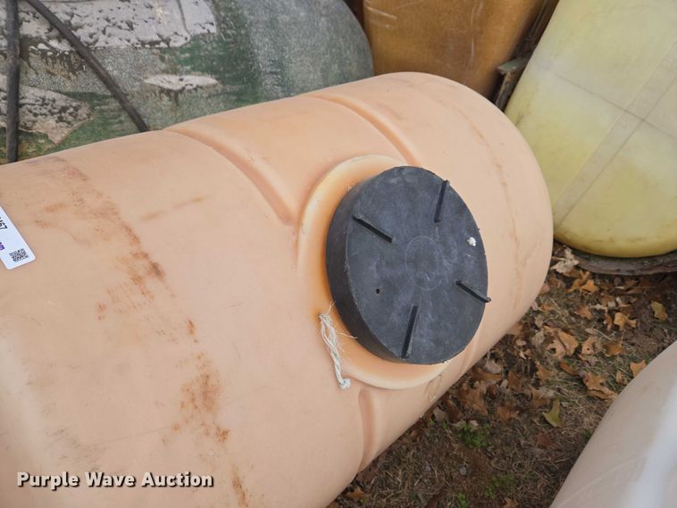 image for item ET5467 Poly tanks