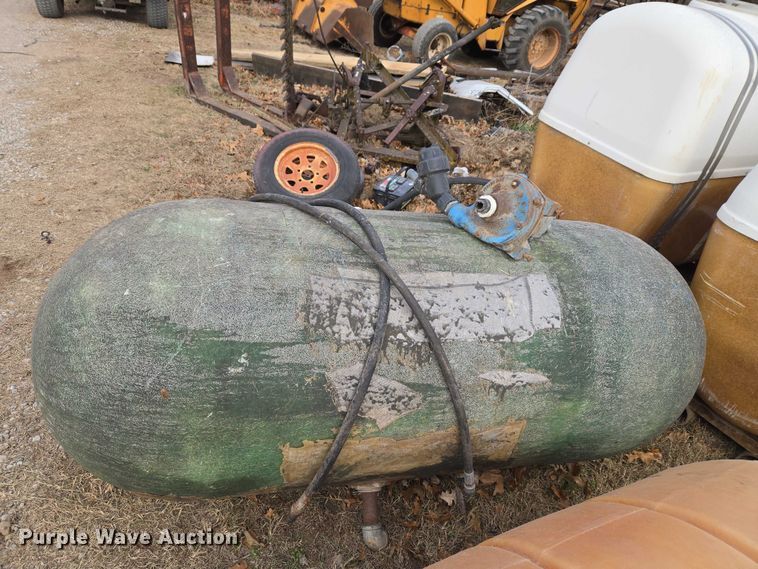 image for item ET5467 Poly tanks