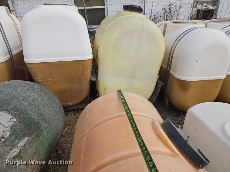 image for item ET5467 Poly tanks