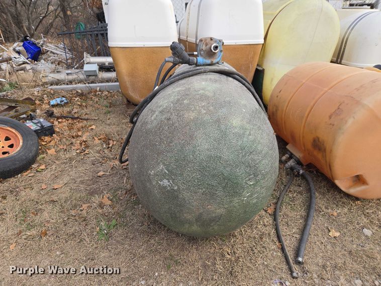 image for item ET5467 Poly tanks