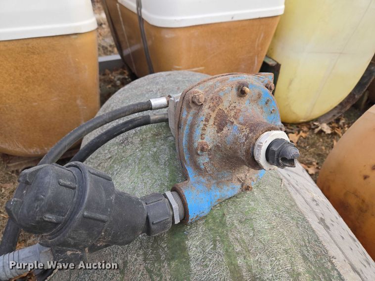 image for item ET5467 Poly tanks