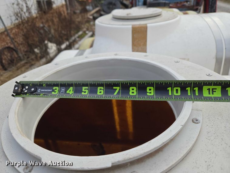 image for item ET5467 Poly tanks