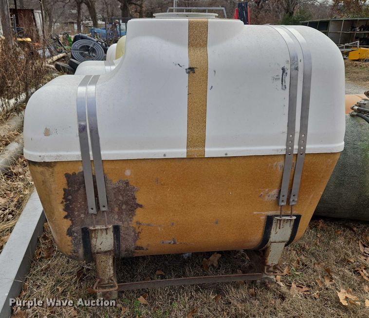 image for item ET5467 Poly tanks