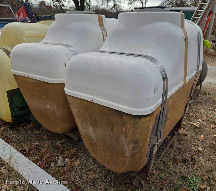 image for item ET5467 Poly tanks