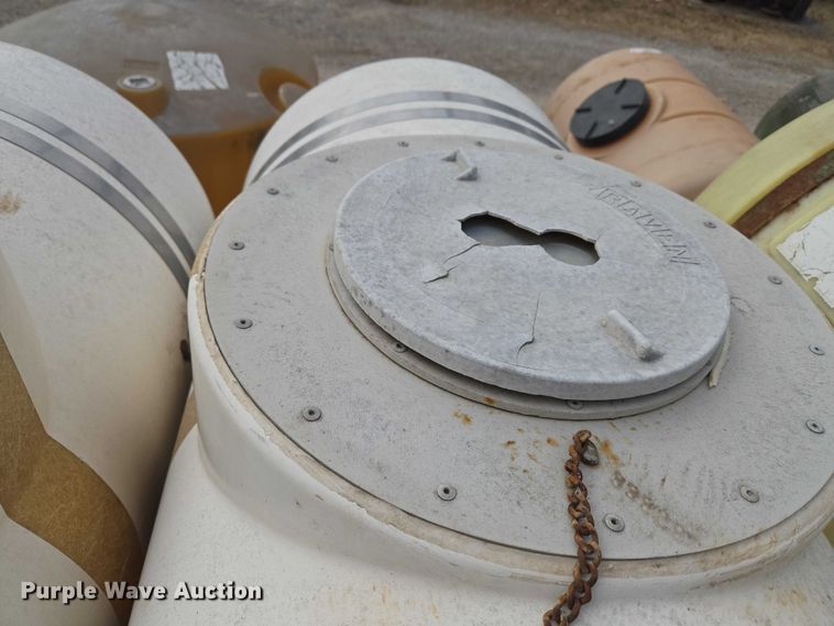 image for item ET5467 Poly tanks