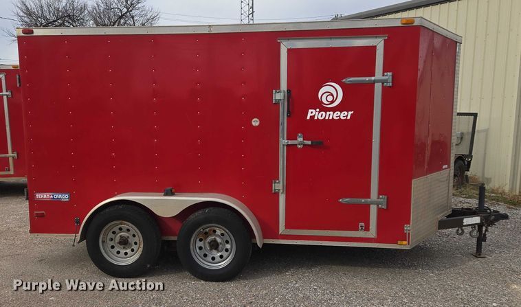 image for item ET5475 2016 Lark United Manufacturing enclosed cargo trailer