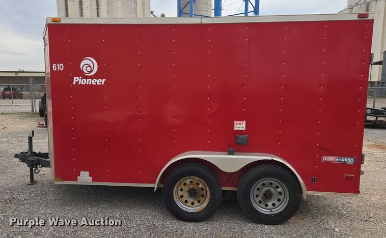 image for item ET5475 2016 Lark United Manufacturing enclosed cargo trailer