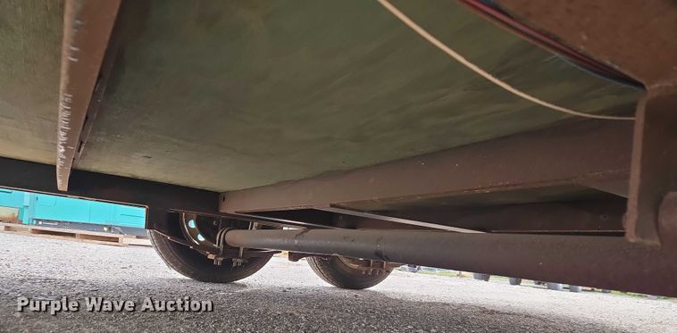 image for item ET5475 2016 Lark United Manufacturing enclosed cargo trailer