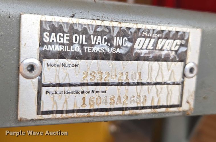 image for item ET5475 2016 Lark United Manufacturing enclosed cargo trailer