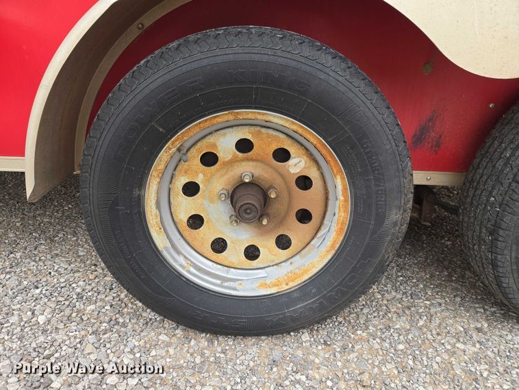 image for item ET5475 2016 Lark United Manufacturing enclosed cargo trailer