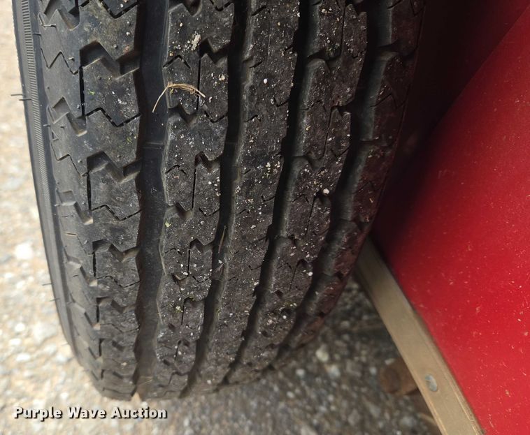 image for item ET5475 2016 Lark United Manufacturing enclosed cargo trailer