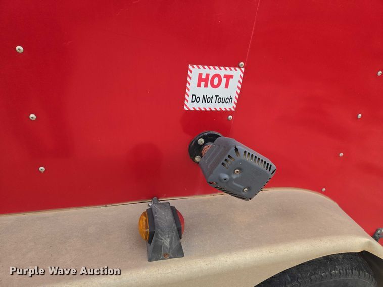 image for item ET5476 2016 Lark United Manufacturing LLC. enclosed cargo trailer