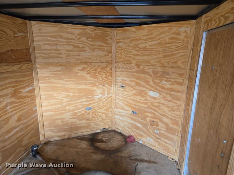 image for item ET5476 2016 Lark United Manufacturing LLC. enclosed cargo trailer