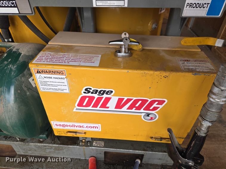 image for item ET5476 2016 Lark United Manufacturing LLC. enclosed cargo trailer