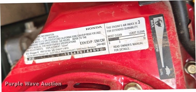 image for item ET5476 2016 Lark United Manufacturing LLC. enclosed cargo trailer