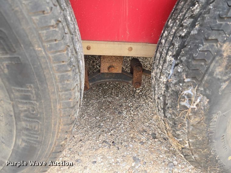 image for item ET5476 2016 Lark United Manufacturing LLC. enclosed cargo trailer