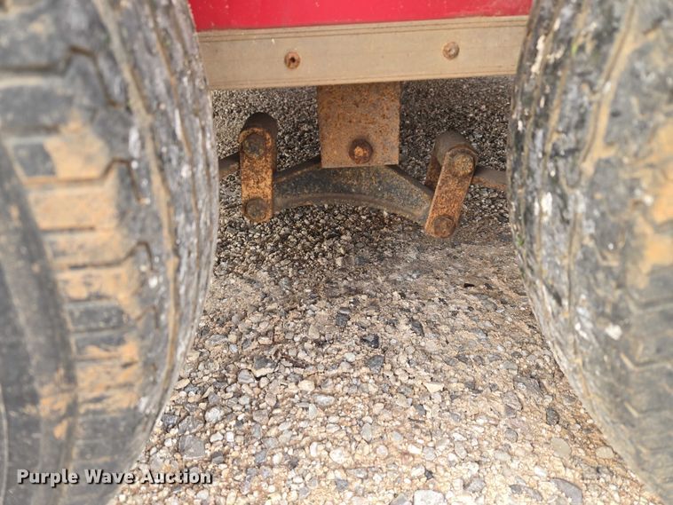 image for item ET5476 2016 Lark United Manufacturing LLC. enclosed cargo trailer