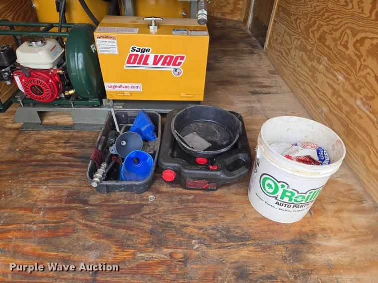 image for item ET5477 2016 Lark United Manufacturing LLC enclosed cargo trailer