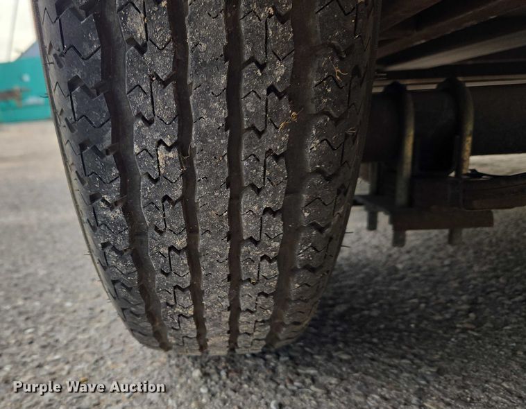 image for item ET5477 2016 Lark United Manufacturing LLC enclosed cargo trailer