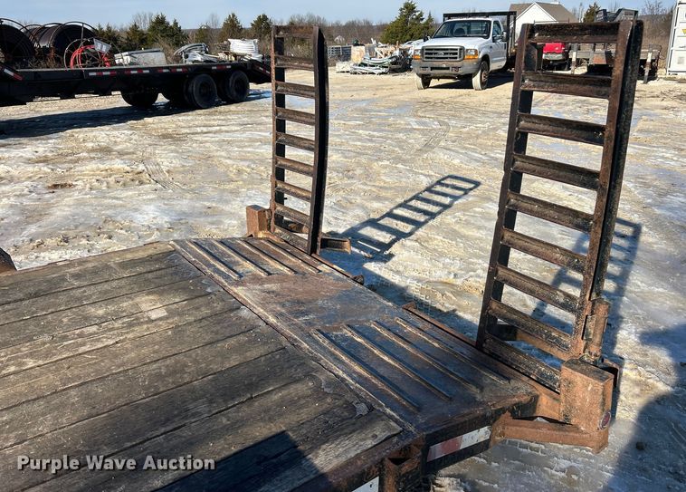 image for item ET6774 2005 Brooks Brothers equipment trailer