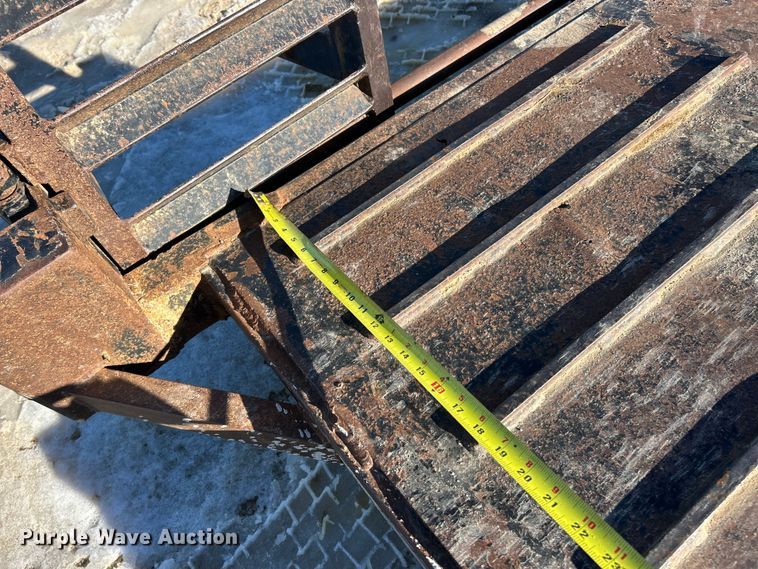 image for item ET6774 2005 Brooks Brothers equipment trailer